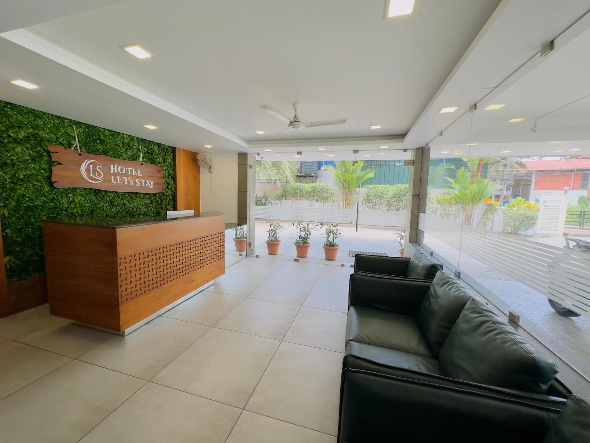 Hotel Lets Stay Kochi Εξωτερικό φωτογραφία