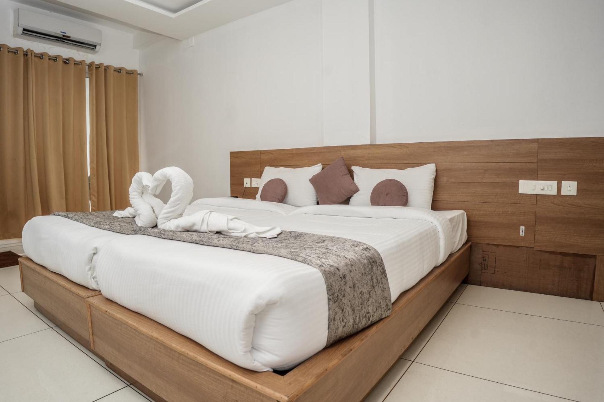 Hotel Lets Stay Kochi Εξωτερικό φωτογραφία