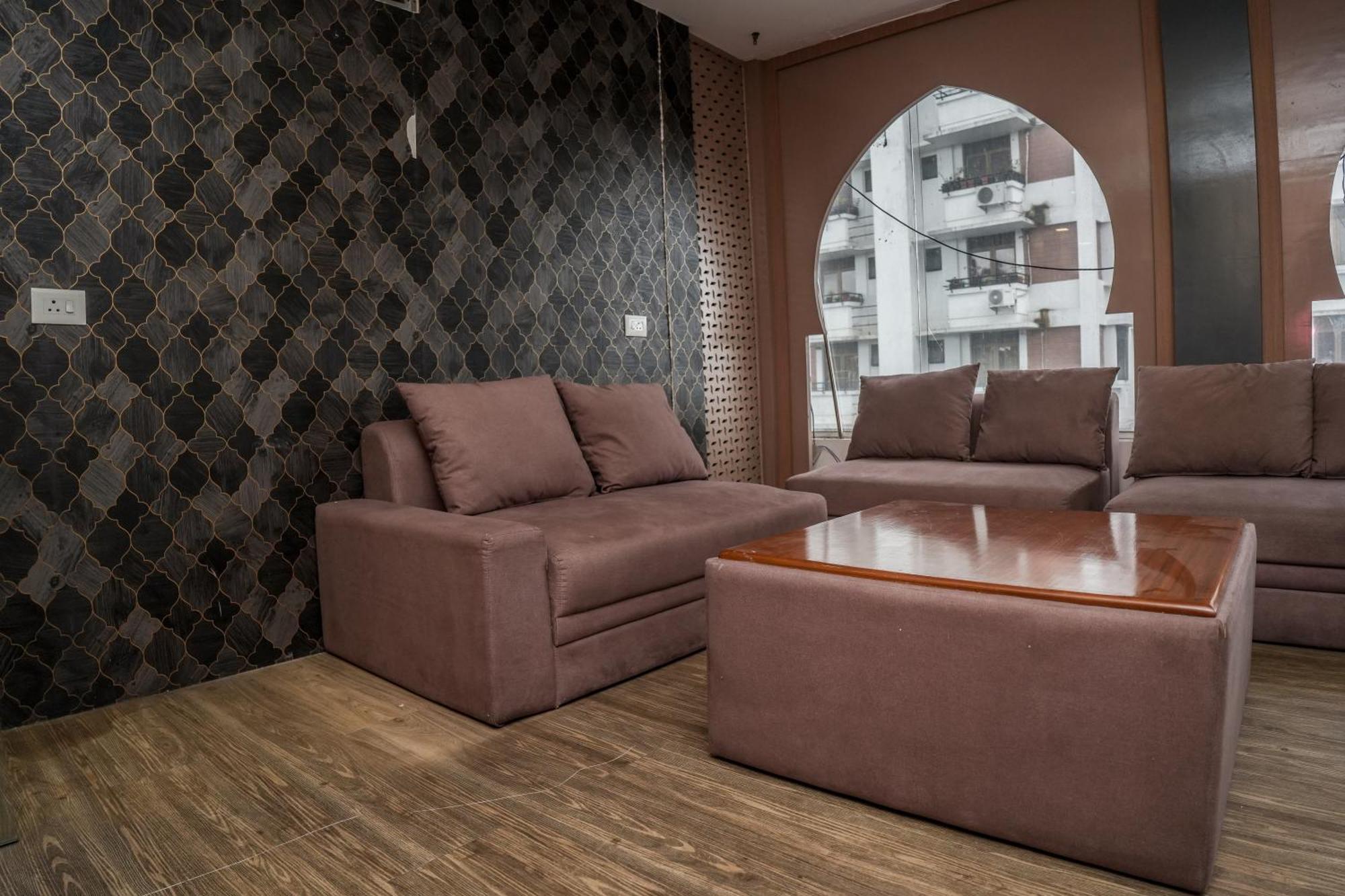 Hotel Lets Stay Kochi Εξωτερικό φωτογραφία
