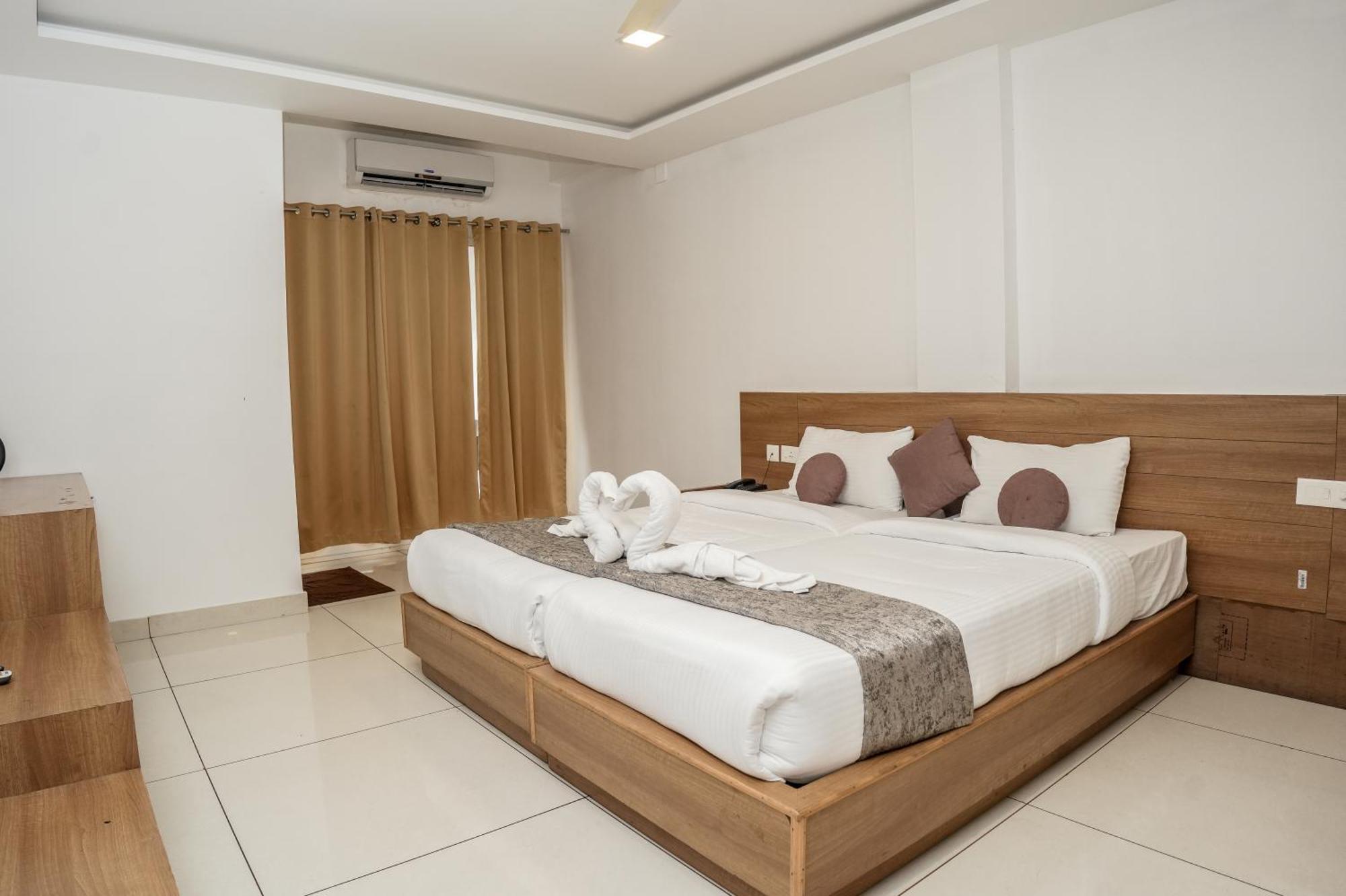 Hotel Lets Stay Kochi Εξωτερικό φωτογραφία